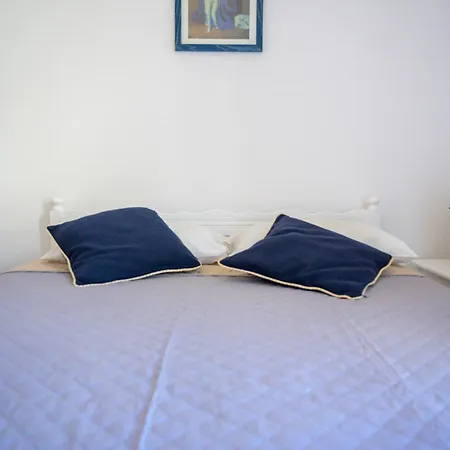 Beachside Retreat, Steps To *