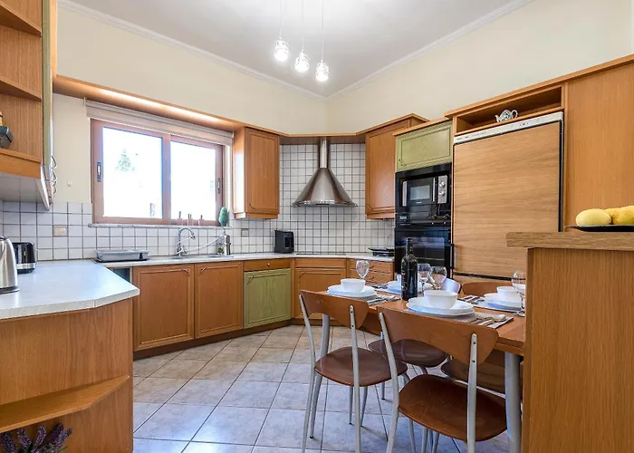 Beachside Retreat, Steps To Kos Town