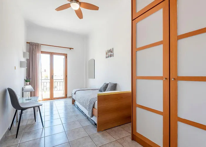 Apartment Beachside Retreat, Steps To Kos Town