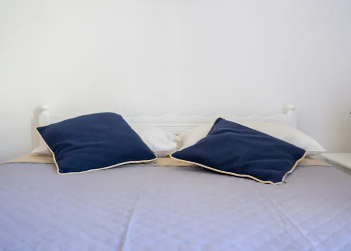 Beachside Retreat, Steps To *