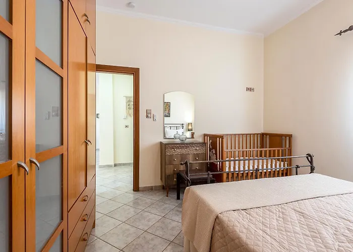 Beachside Retreat, Steps To * Kos Town